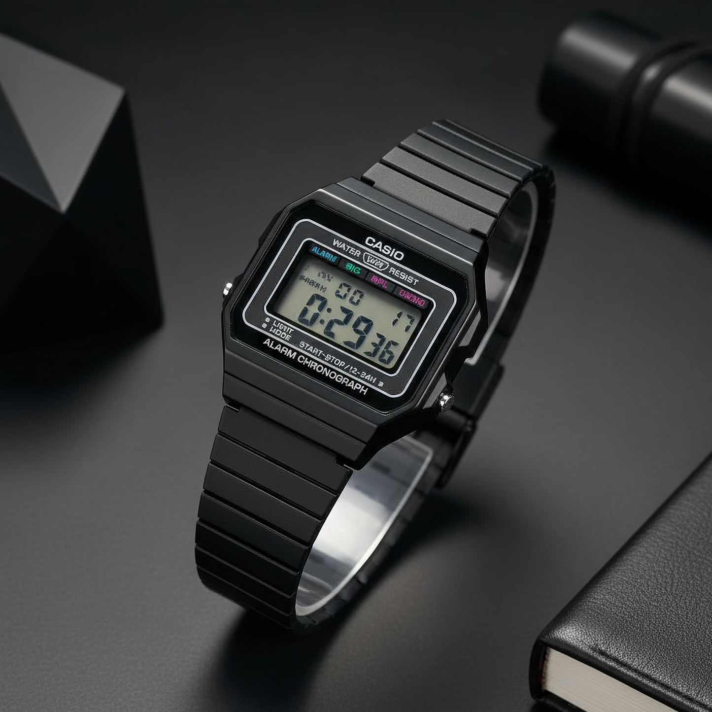 Classic Noir Vintage Watch