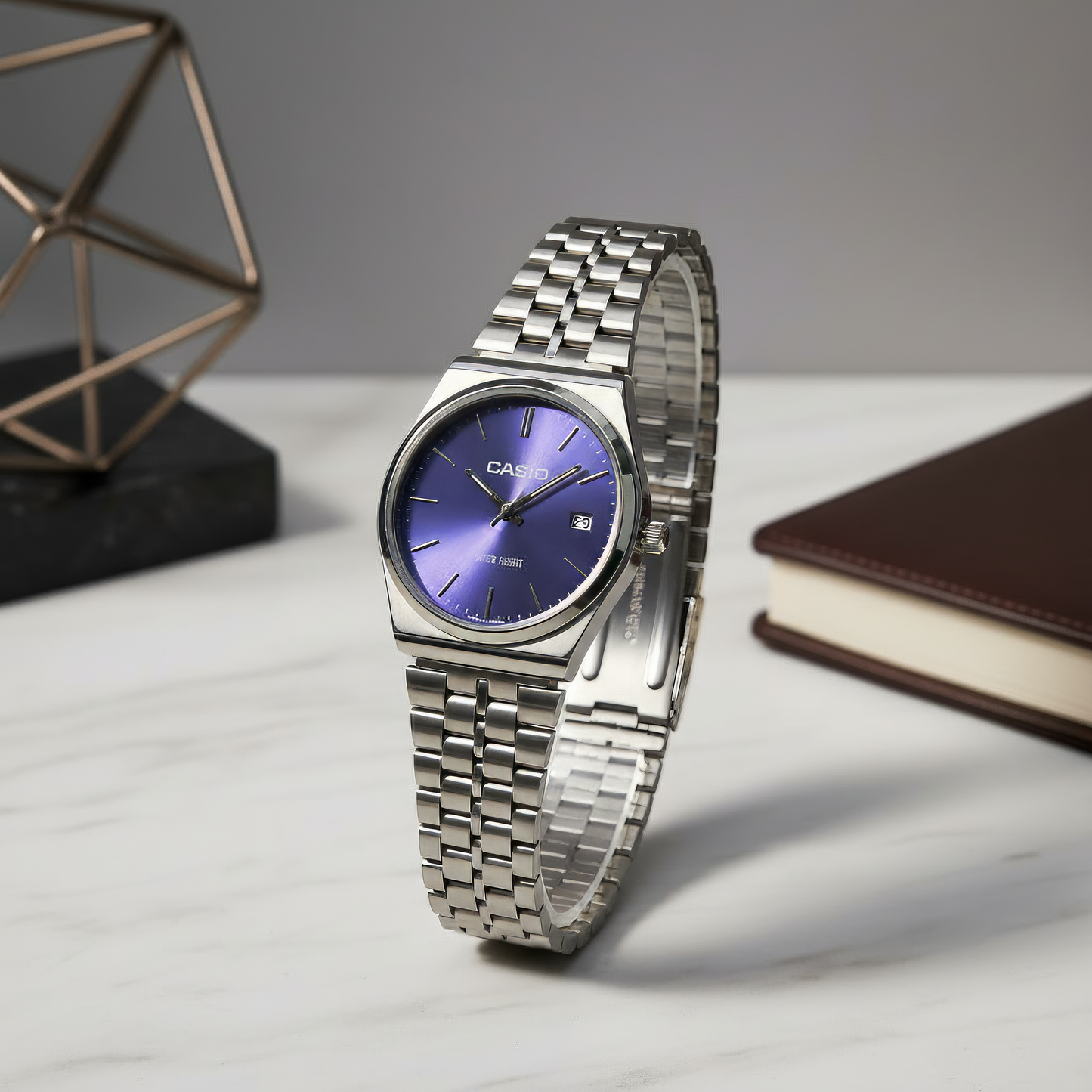 CLASSIC UNISEX WATCH